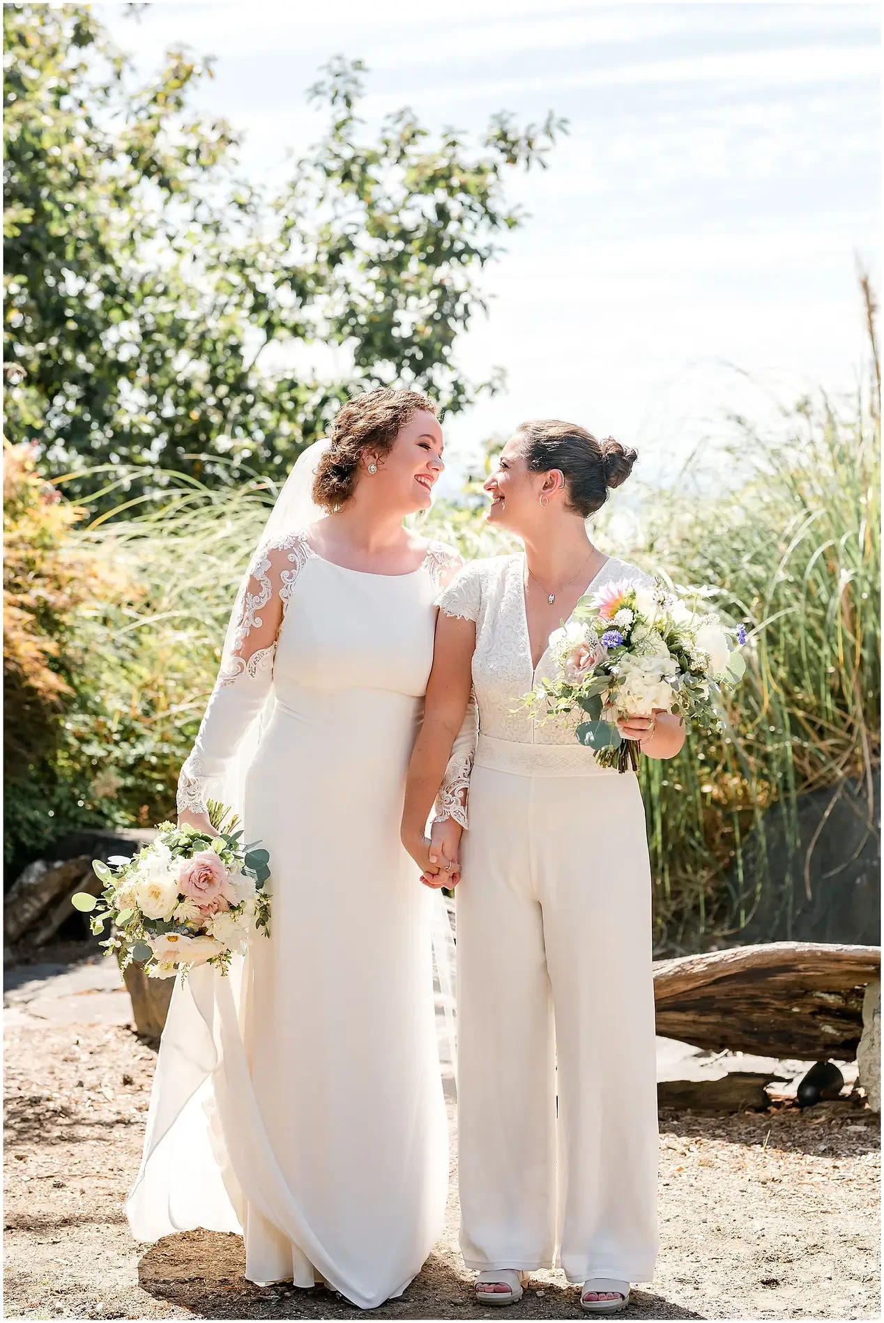 Hannah and Zoie's Chic August Wedding! Image