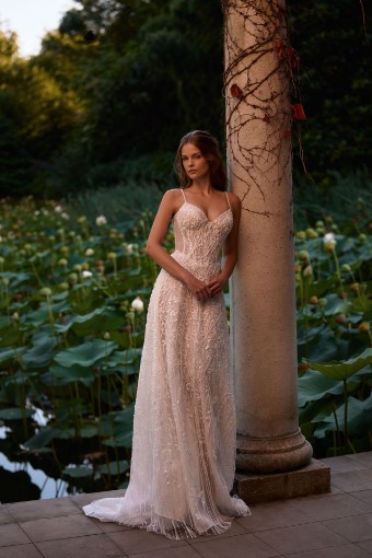 Milla by Lorenzo Rossi Fusion by Milla Nova #0 default All Ivory thumbnail