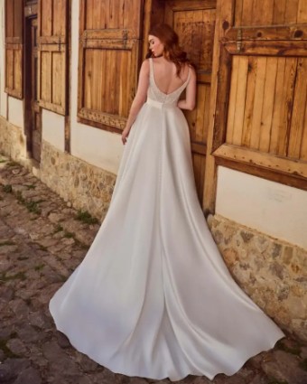 L'Amour by Calla Blanche Caroline Overskirt by L'Amour #1 default Ivory thumbnail