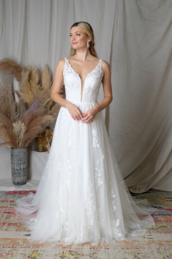 Lillian West Lotta by Lillian West #3 Ivory/Nude thumbnail