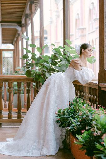 Monique Lhuillier Fernanda by Monique Lhuillier #1 default Silk White thumbnail