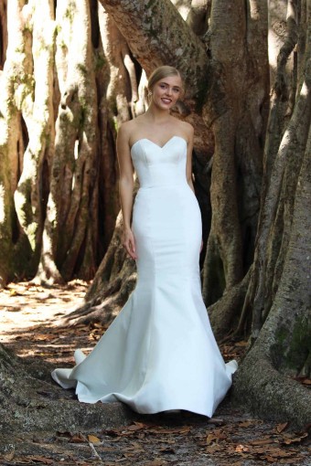 Robert Bullock Veronica by Robert Bullock #0 default Ivory thumbnail