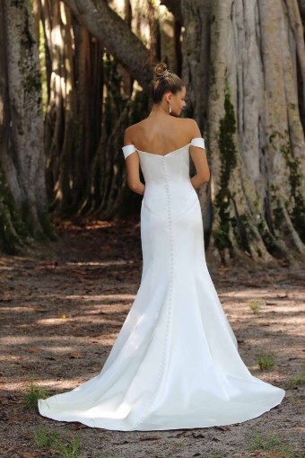 Robert Bullock Raleigh by Robert Bullock #1 Ivory thumbnail