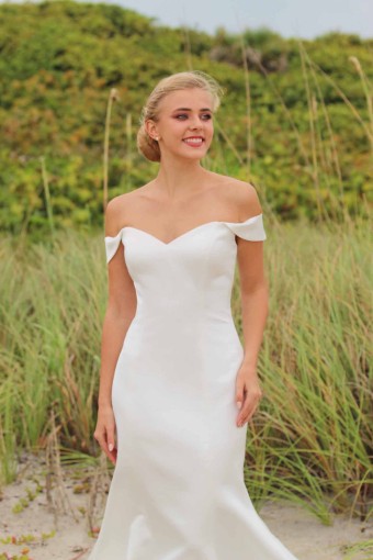 Robert Bullock Raleigh by Robert Bullock #2 Ivory thumbnail