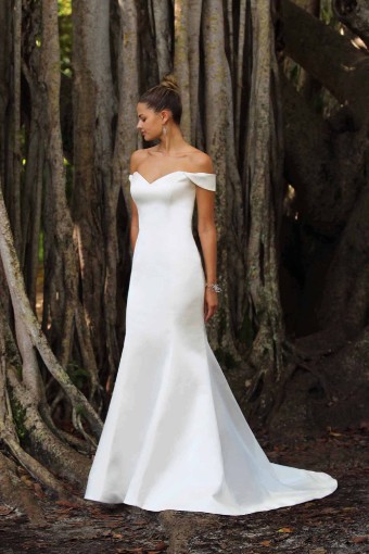 Robert Bullock Raleigh by Robert Bullock #0 default Ivory thumbnail