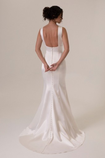 Robert Bullock Juniper by Robert Bullock #2 default Ivory thumbnail