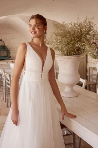 Lillian West Lucy by Lillian West #1 Off-White/Ivory/Latte thumbnail