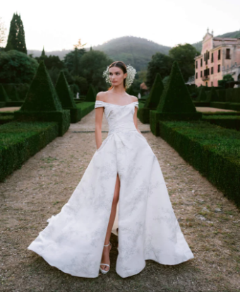 Monique Lhuillier Baby's Breath by Monique Lhuillier #0 default Ivory/Leaf thumbnail