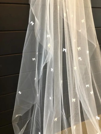Paris by Deborah Moorland Bo Peep Veil - Paris by Debra Moreland #1 Ivory tulle with White bows thumbnail