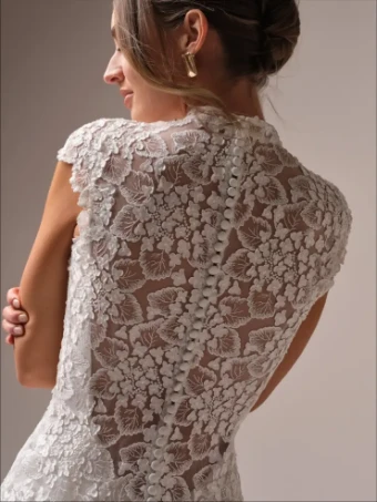 Maggie Sottero Auburn by Maggie Sottero #3 Ivory (with Ivory Illusion) thumbnail
