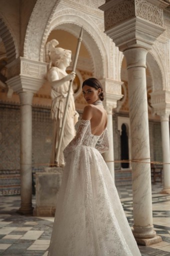 Berta 26-05 by BERTA #2 Ivory thumbnail