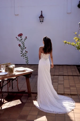 Lillian West Lily by Lillian West #1 Ivory/Latte thumbnail