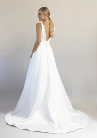 Robert Bullock Tyche by Robert Bullock #1 Ivory thumbnail