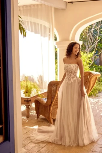 Lillian West Lexi by Lillian West #1 Ivory/Latte thumbnail