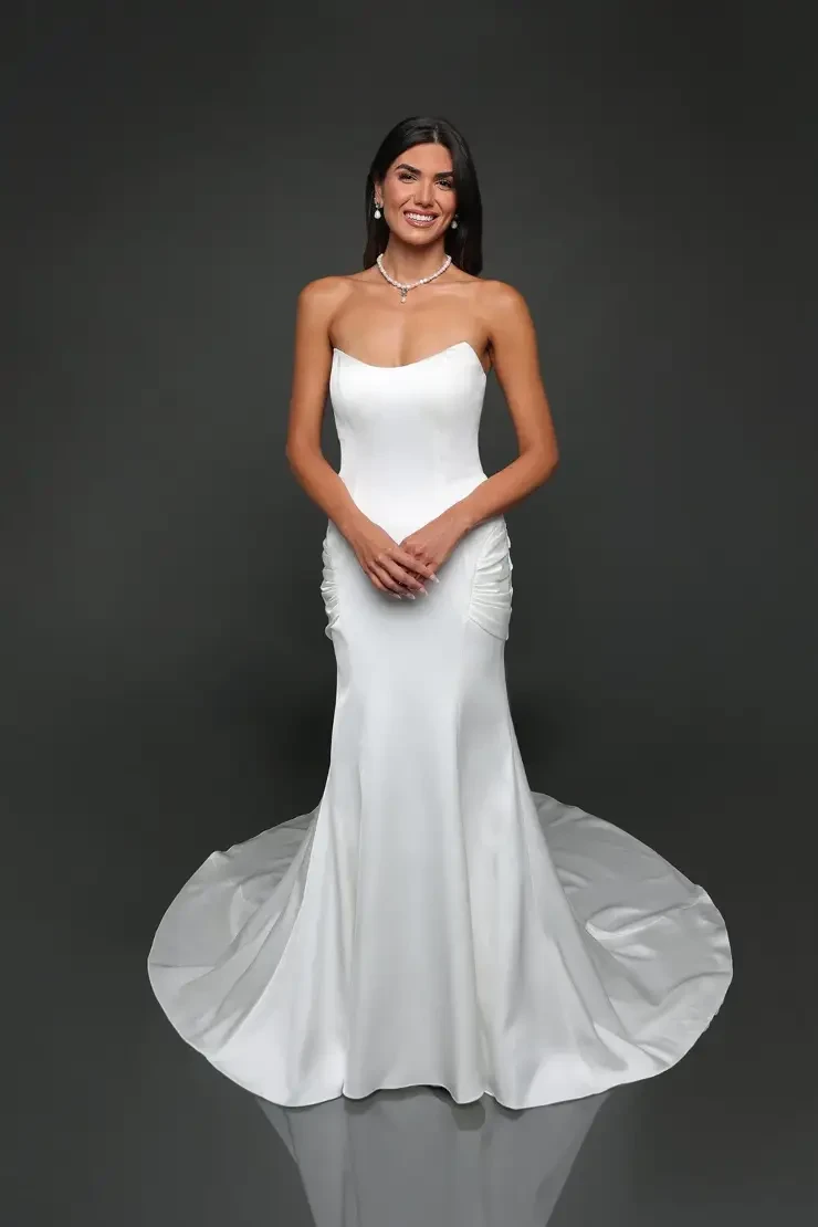 robert wedding dress designer Satyn wedding dress Robertina *** Ricca Sposa bridal boutique*** Kansas City