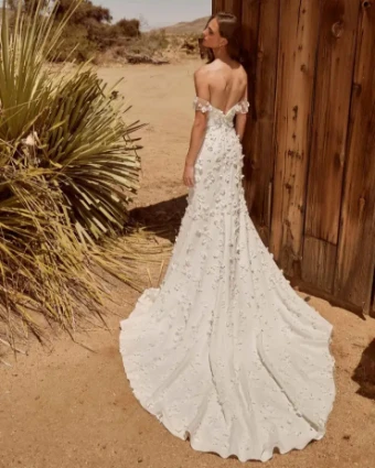 La Perle by Calla Blanche Peony by La Perle #2 default Ivory thumbnail