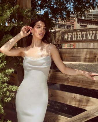 La Perle by Calla Blanche Pele by La Perle #3 Ivory with Skin Illusion thumbnail