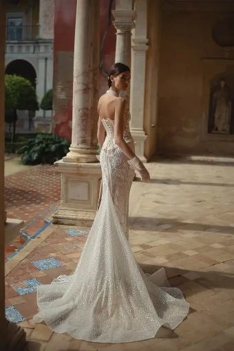 Berta 26-03 #1 Ivory thumbnail