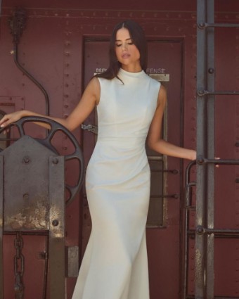 La Perle by Calla Blanche Parker by La Perle #2 default Ivory thumbnail