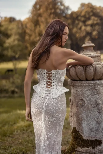 Eisen Stein Bridal Venus #3 default Ivory thumbnail