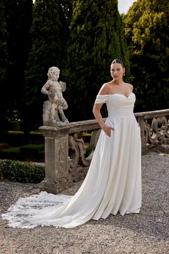 Justin Alexander Julianna #0 default Off White/Ivory thumbnail