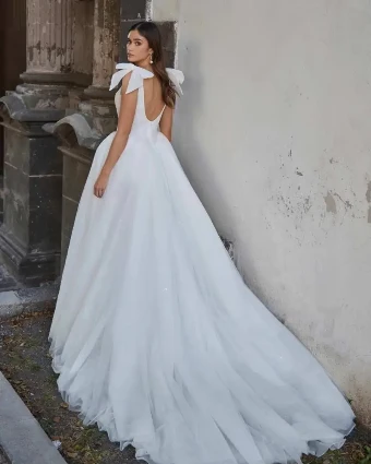 L'Amour by Calla Blanche Cecilia #2 Ivory thumbnail