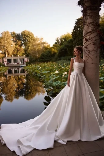 Milla by Lorenzo Rossi Ermana (with zipper) #1 Ivory thumbnail