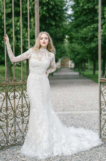 Monique Lhuillier Mae #0 default Silk White thumbnail