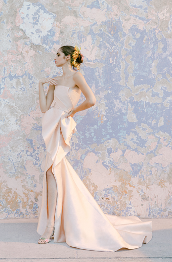 Monique Lhuillier Maxima #0 default Silk White thumbnail