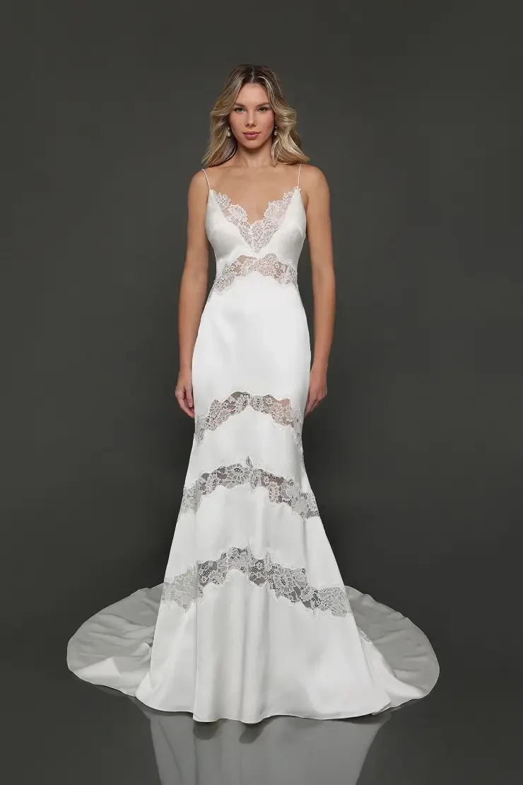 robert wedding dress designer Robert Bullock