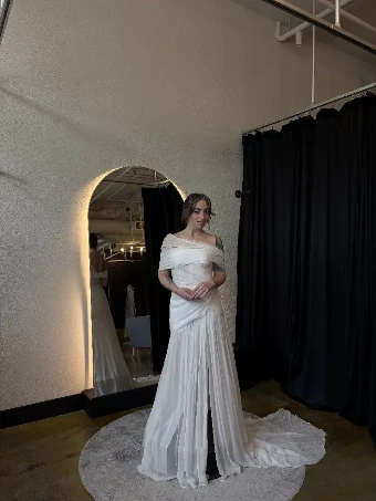 Monique Lhuillier Cora #0 default Silk White thumbnail