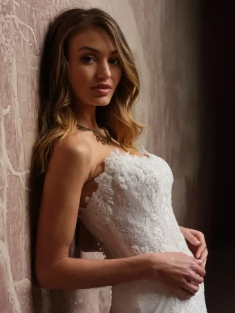 Maggie Sottero Collette #4 All Ivory thumbnail