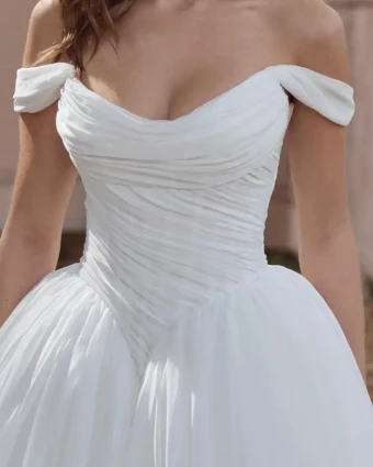 L'Amour by Calla Blanche Clover #2 Ivory thumbnail