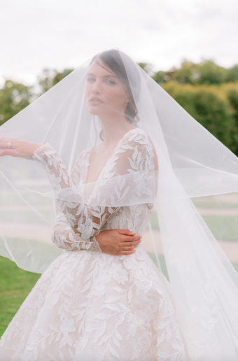 Monique Lhuillier Marseille by Monique Lhuillier #4 Ivory/Cameo thumbnail
