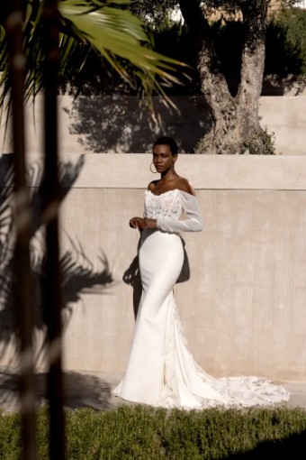Lillian West Luellen by Lillian West #8 Ivory/Latte thumbnail