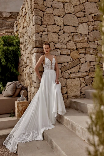 Lillian West Loretta by Lillian West #0 default Ivory/Latte thumbnail