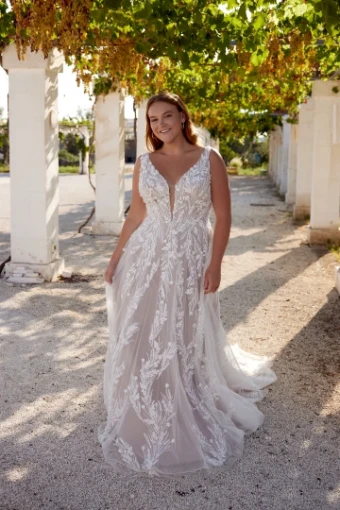 Lillian West Lindsey by Lillian West #0 default Sand/Ivory/Latte thumbnail