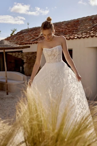 Lillian West Leandrin by Lillian West #1 Ivory thumbnail