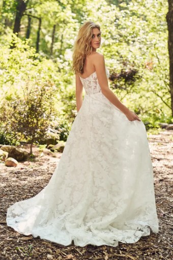 Lillian West Lana by Lillian West #3 Ivory/Latte thumbnail
