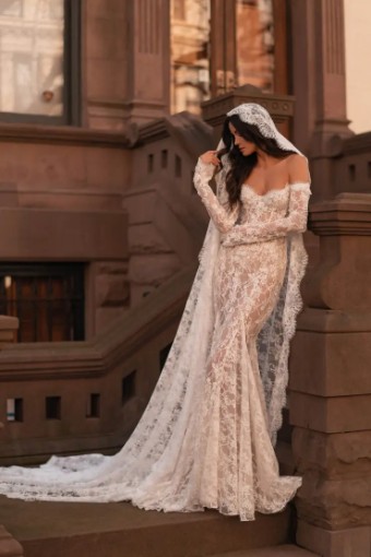 Berta 25-02 by BERTA #6 Ivory thumbnail